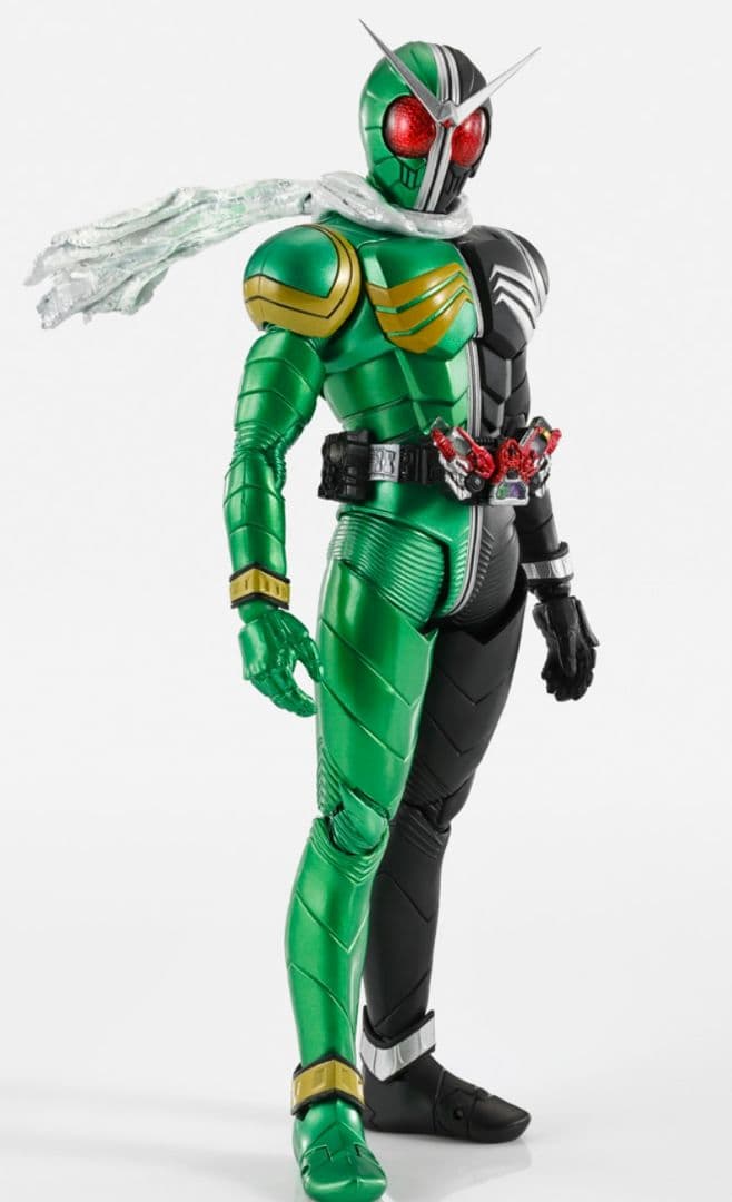 未開封新品 S.H.フィギュアーツ 真骨彫製法 仮面ライダーＷ サイクロンスカル