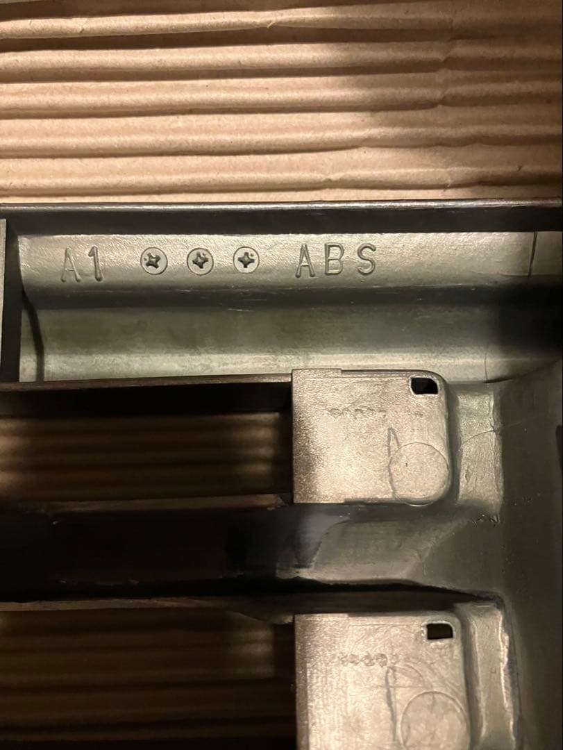 トヨタ　ランクル70フロントグリル　PZJ70.77.HZJ77HV