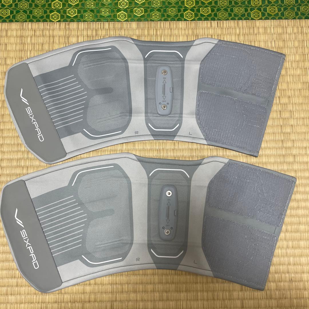 SIXPAD レッグベルト2 S〜M コントローラー付き　ダイエット　EMS