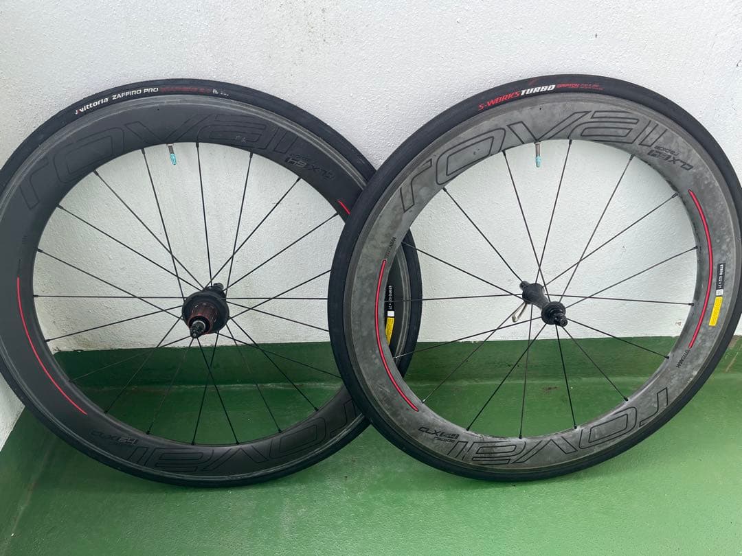 スペシャライズド ロバールホイールCLX64フロントリア