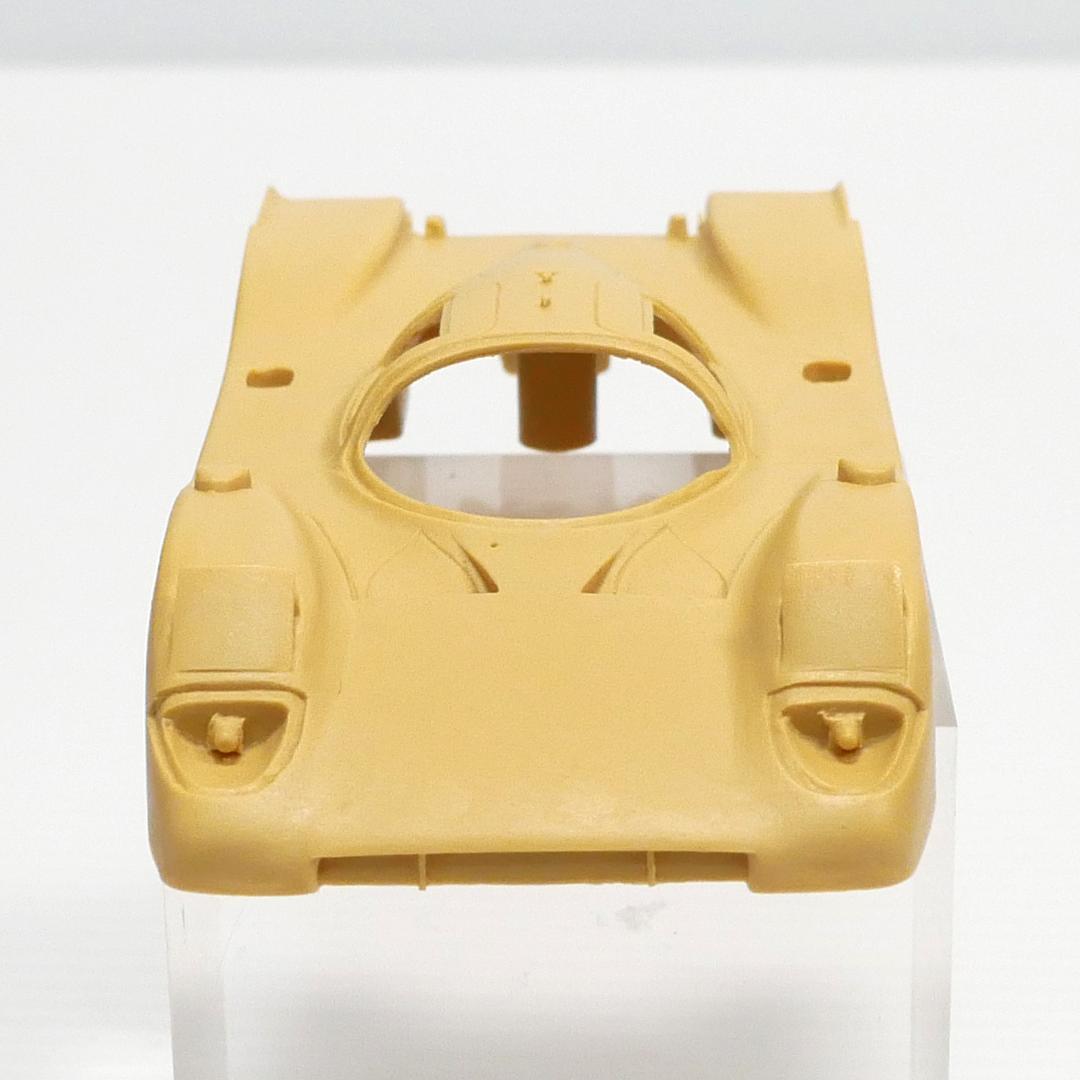 1/43「日産 NPT-91　IMSA出場車」レジンキット　スターター社製