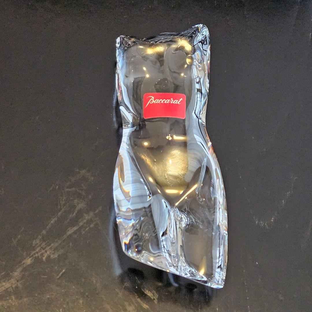 バカラ　クリスタル置物　「ヌーディスト」