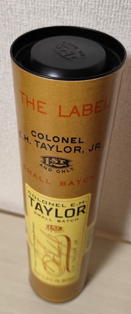 ★コロネルE.H.テイラースモールバッチ バーボン750ml