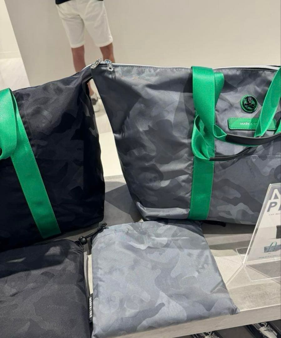 マークアンドロナ・パッカブルボストンバッグ スティールグレイ