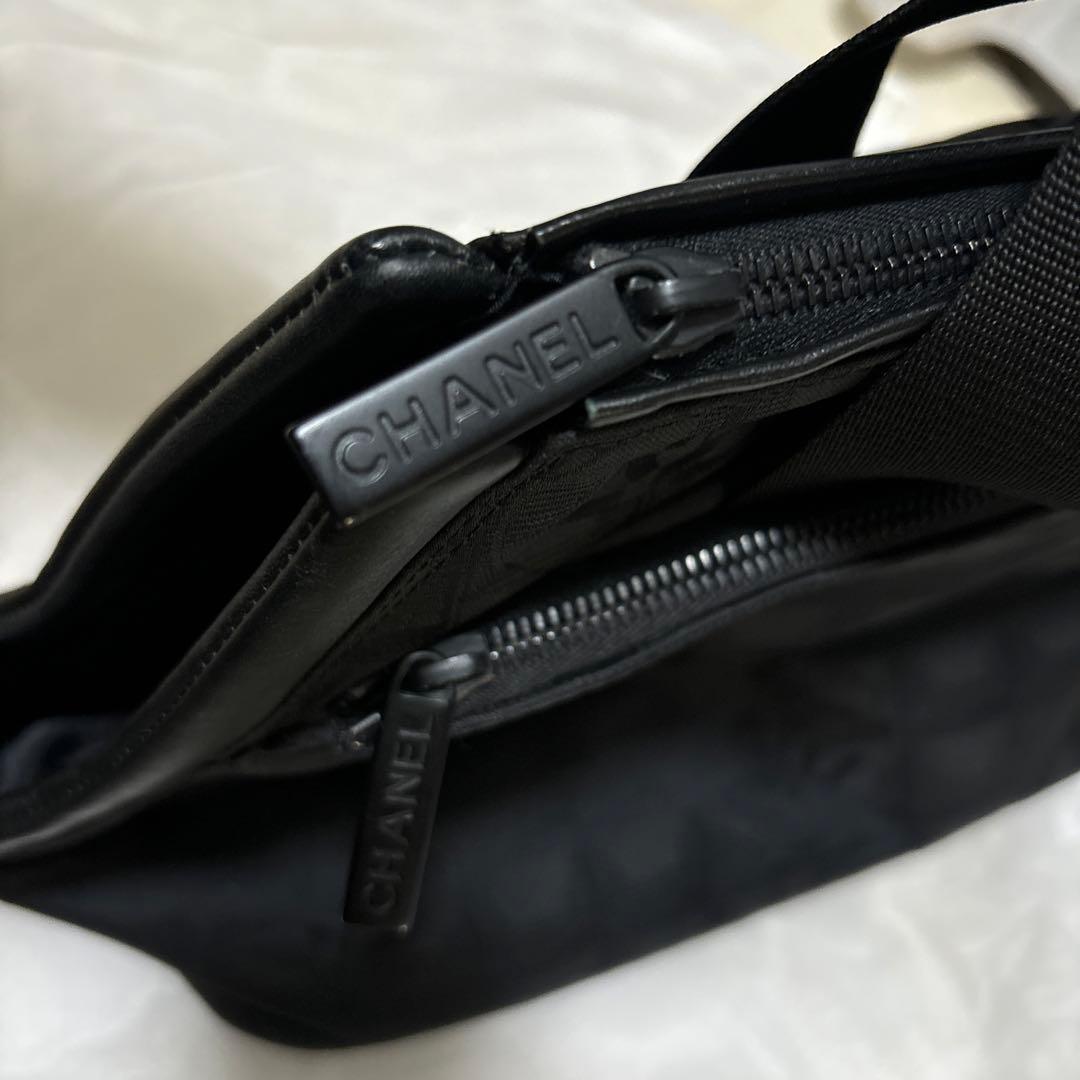 レア☆CHANEL ニュートラベルライン ペット キャリーバッグ 小型犬