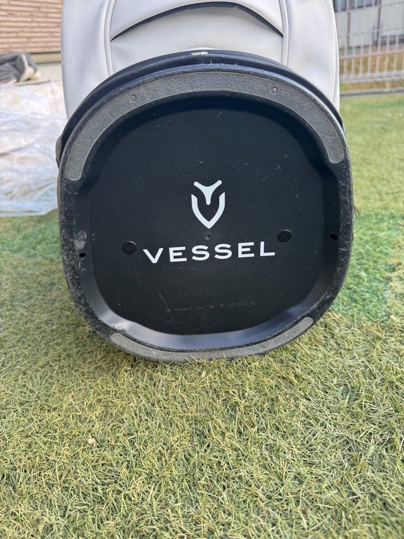 希少カラー　美品　ベゼル　キャディバッグ　VESSEL PLAYER 3.0