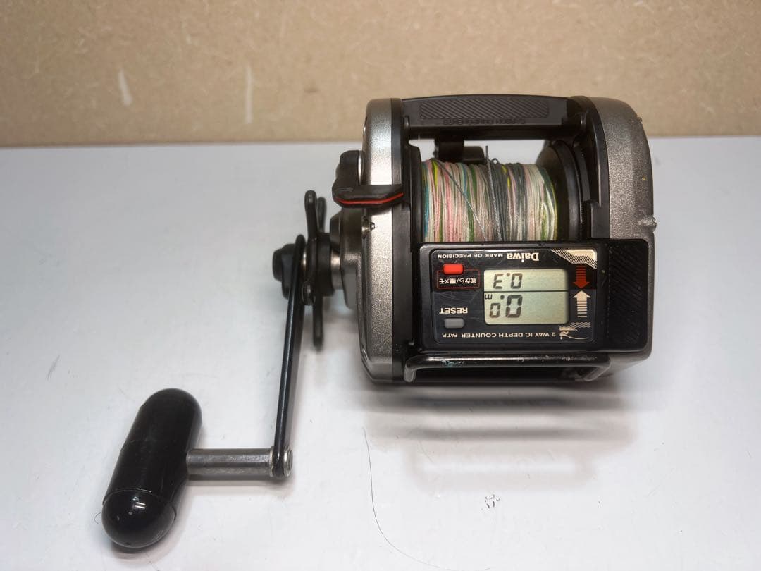 DAIWA ダイワ 棚 TANA SENSOR GS-60 電動リール 船用