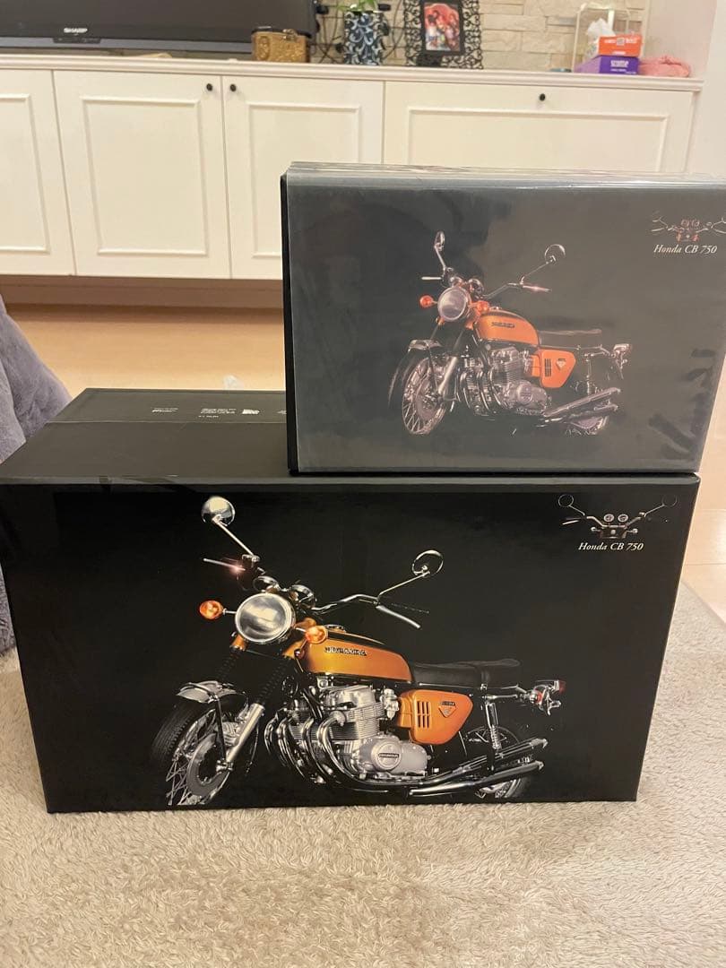 MINICHAMPS Honda CB 750 オレンジ 1/6