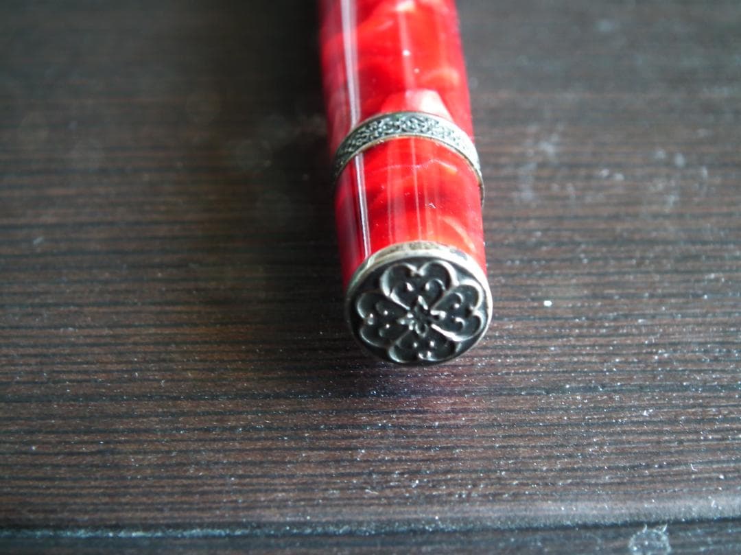 AURORAアウロラ　85周年記念万年筆レッド