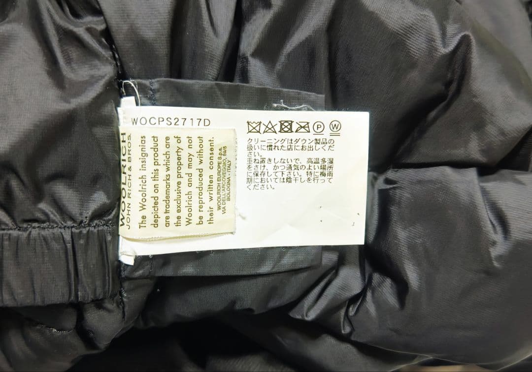 ウールリッチマウンテンパーカー ウール、シルク混紡 ブラック