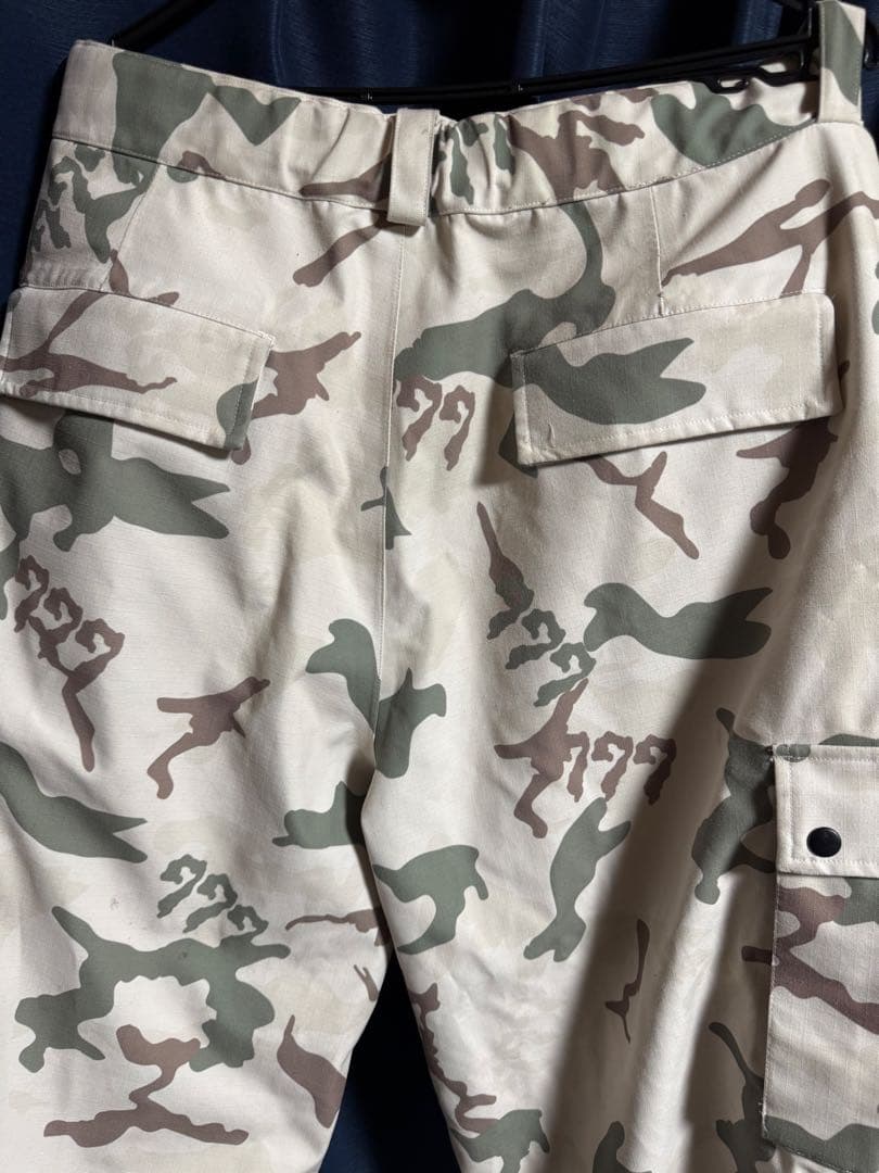 スノーボードウェアセット　NOMADIK ノマディック　カモフラージュ XXL