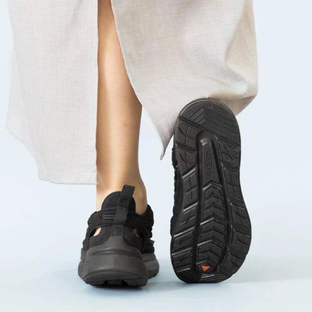 KEEN キーン ウィメンズ ユニーク ダブルケー23.5cmブラック×ブラック