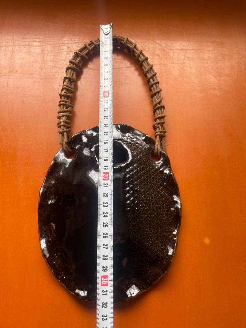 詳細不明　龍山窯　花入　壁掛け