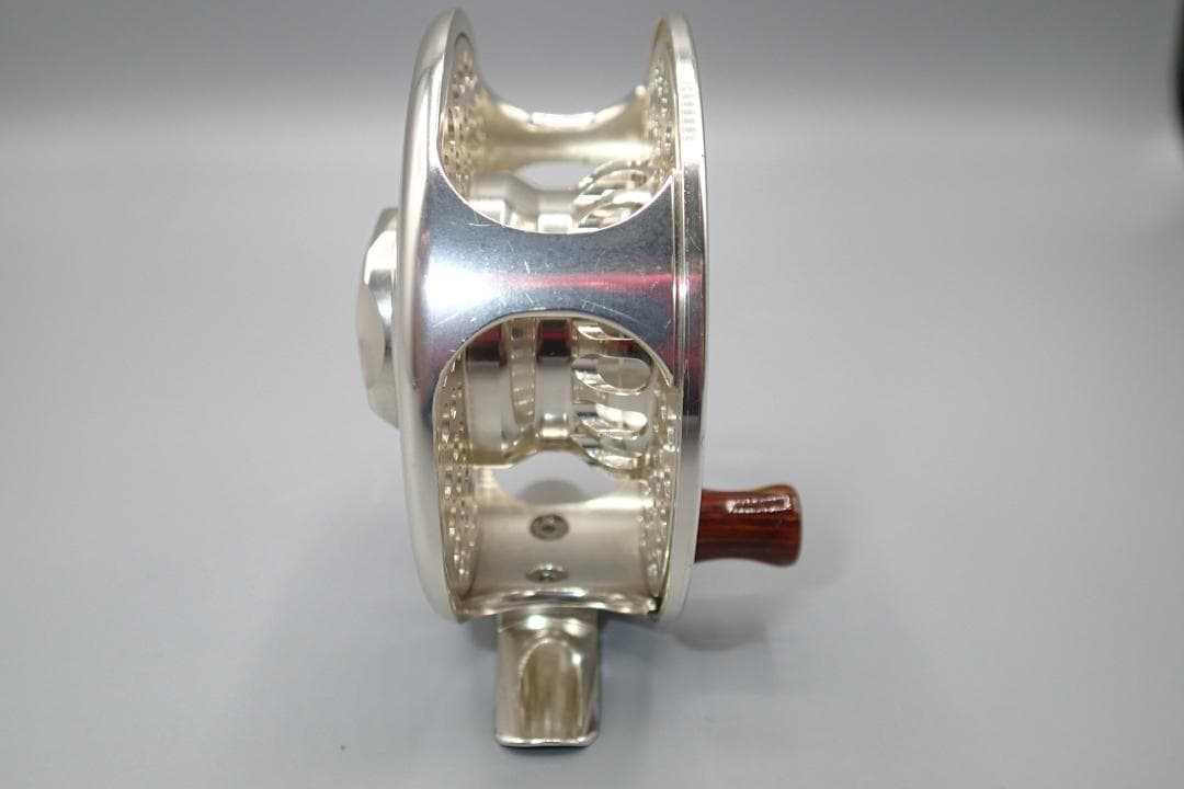 Daiwa LOCHMOR LA 4/5 フライリール