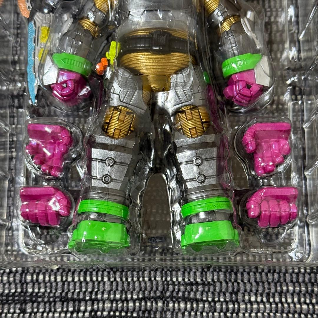 S.H.Figuarts 仮面ライダーエグゼイド マキシマムゲーマー レベル99