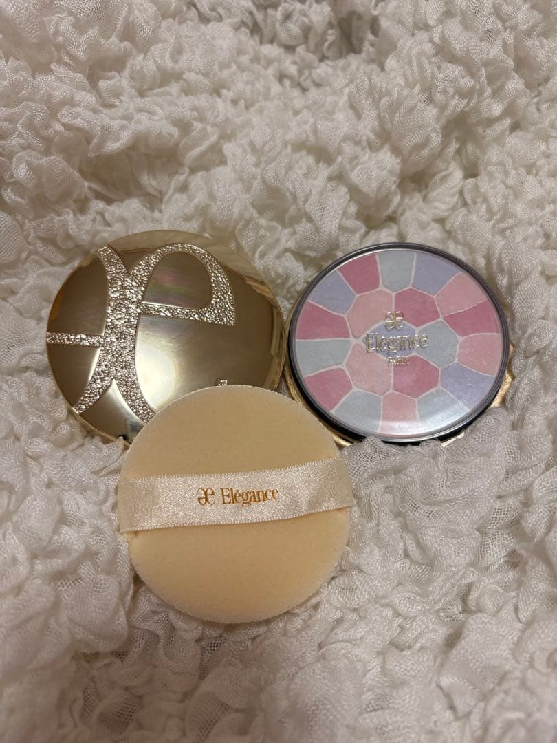 Elegance プレストパウダー 多色パステル