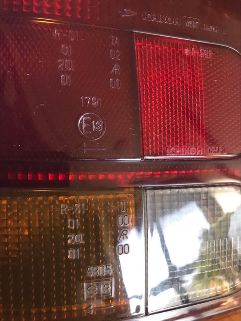 7日迄限定大特価！撤収前値下げ!　L200ミラターボ テールランプ　左右セット