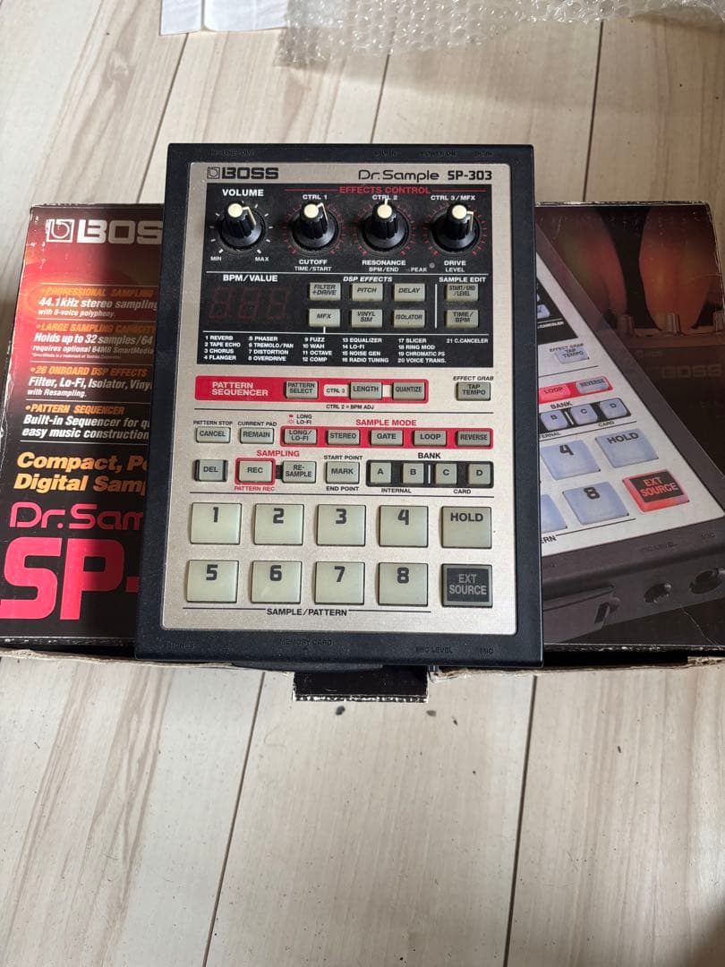 BOSS Dr.Sample SP-303 箱付き　希少
