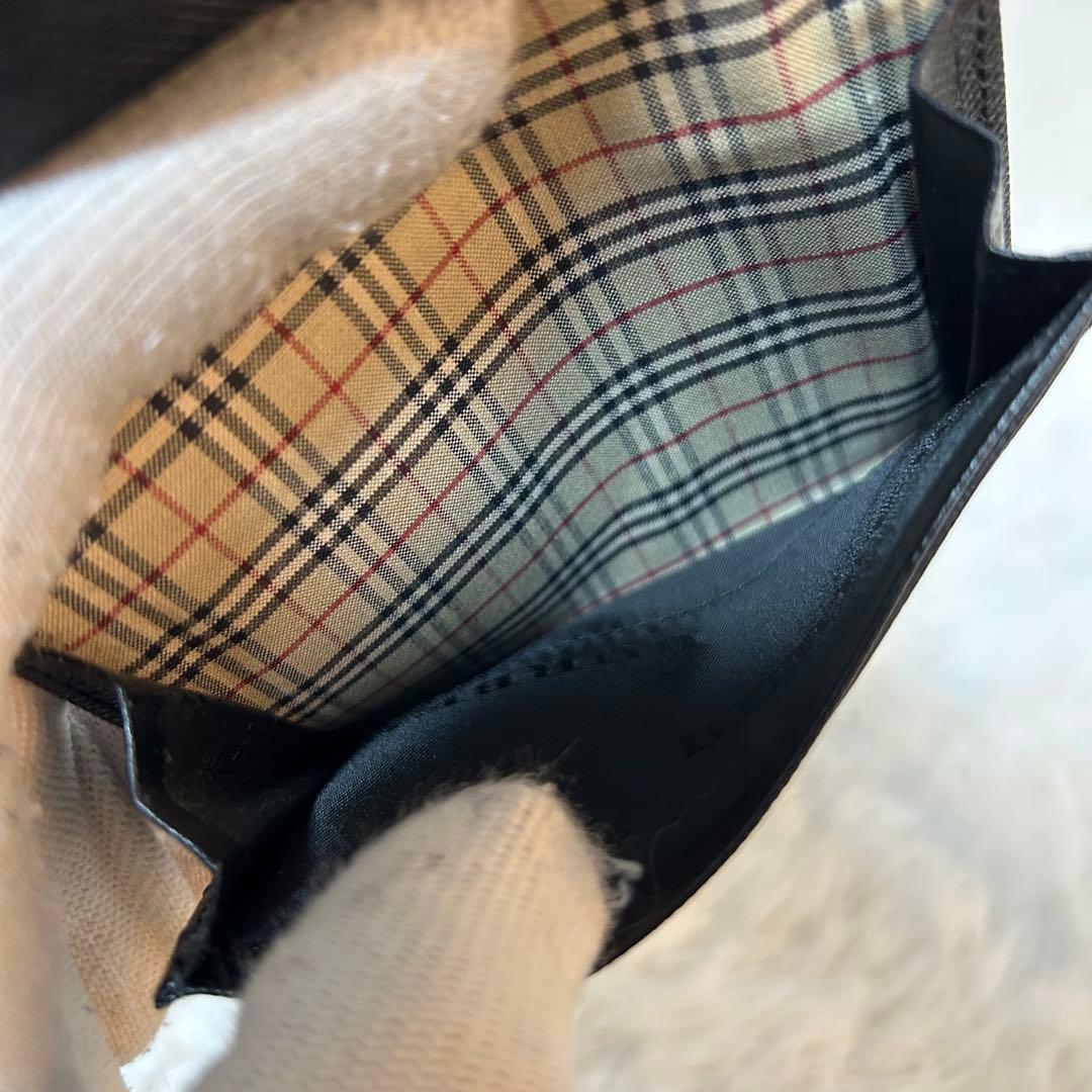 【未使用級✨サフィアーノレザー】バーバリー　名刺入れ　黒　ユニセックス　会社員