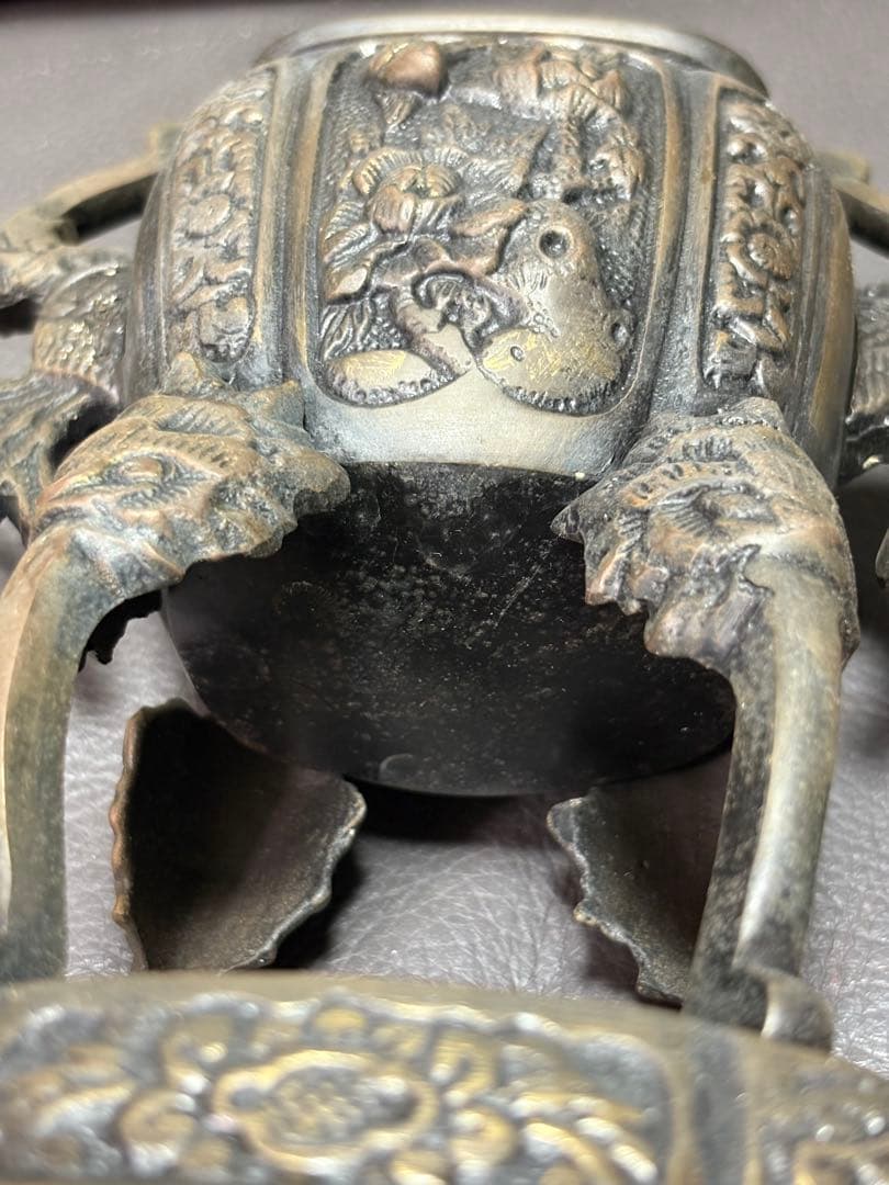 獅子香炉　置物