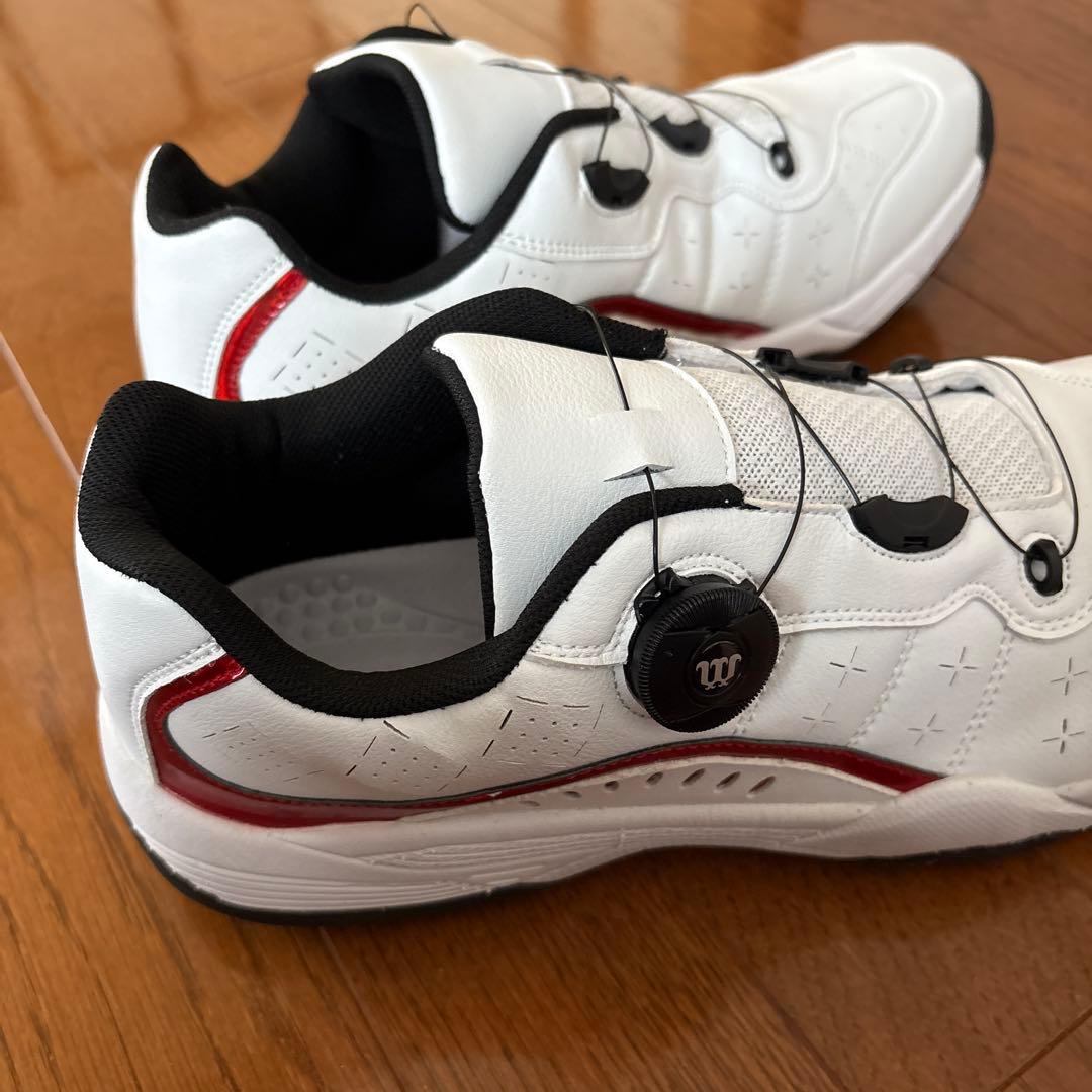 ホワイト ゴルフシューズ スパイクレス