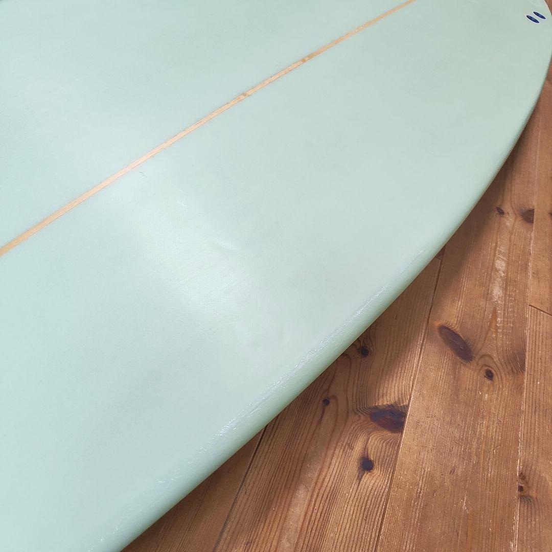 サーフボード　pressent ショートボード　オシャレなボード