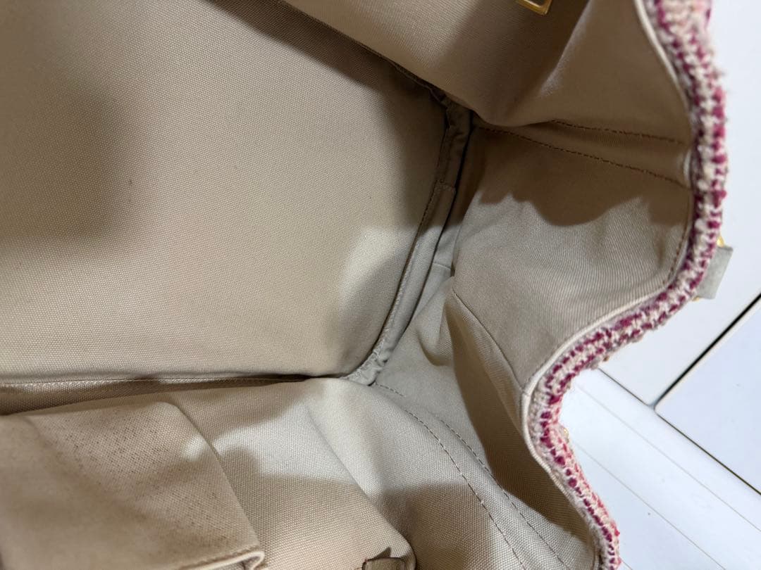 PRADA ツイード カナパトート