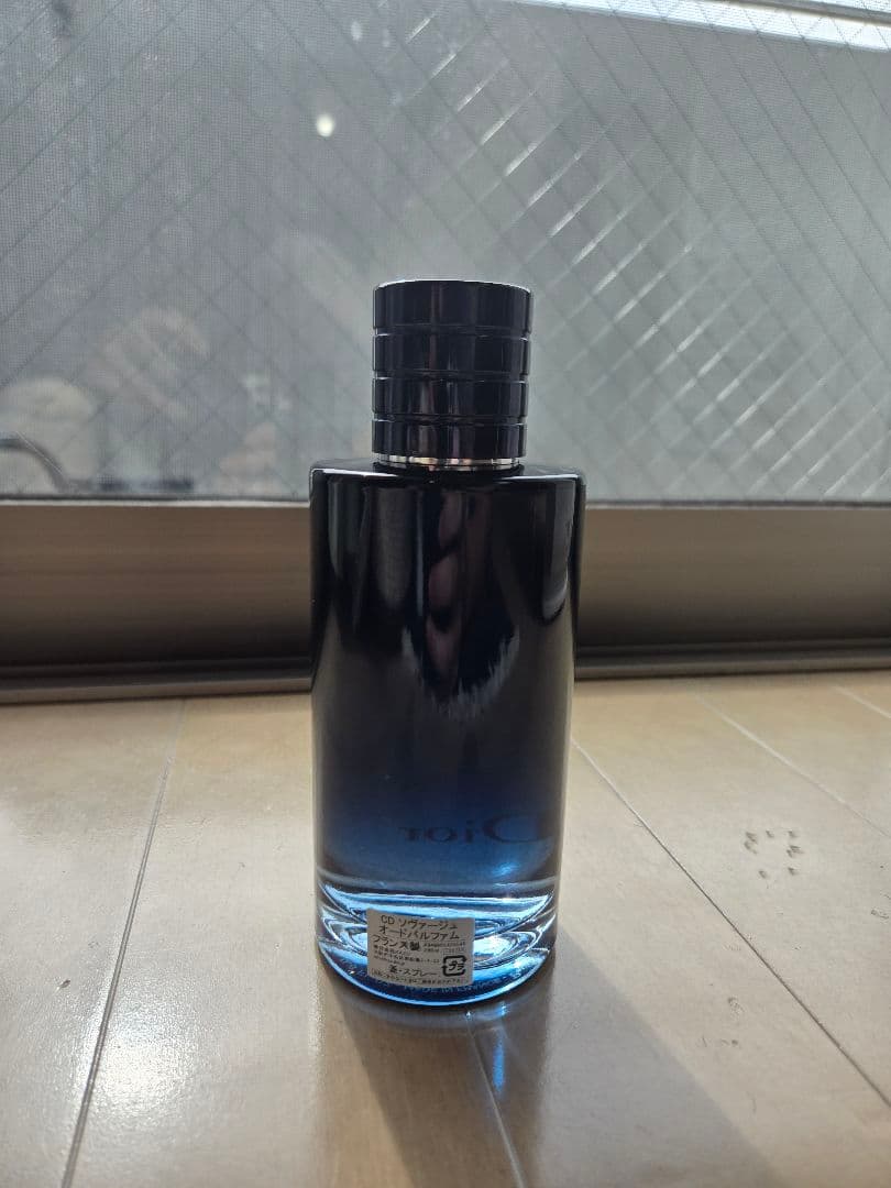 DIOR SAUVAGE ソヴァージュ　オードパルファム　EDP 100ml