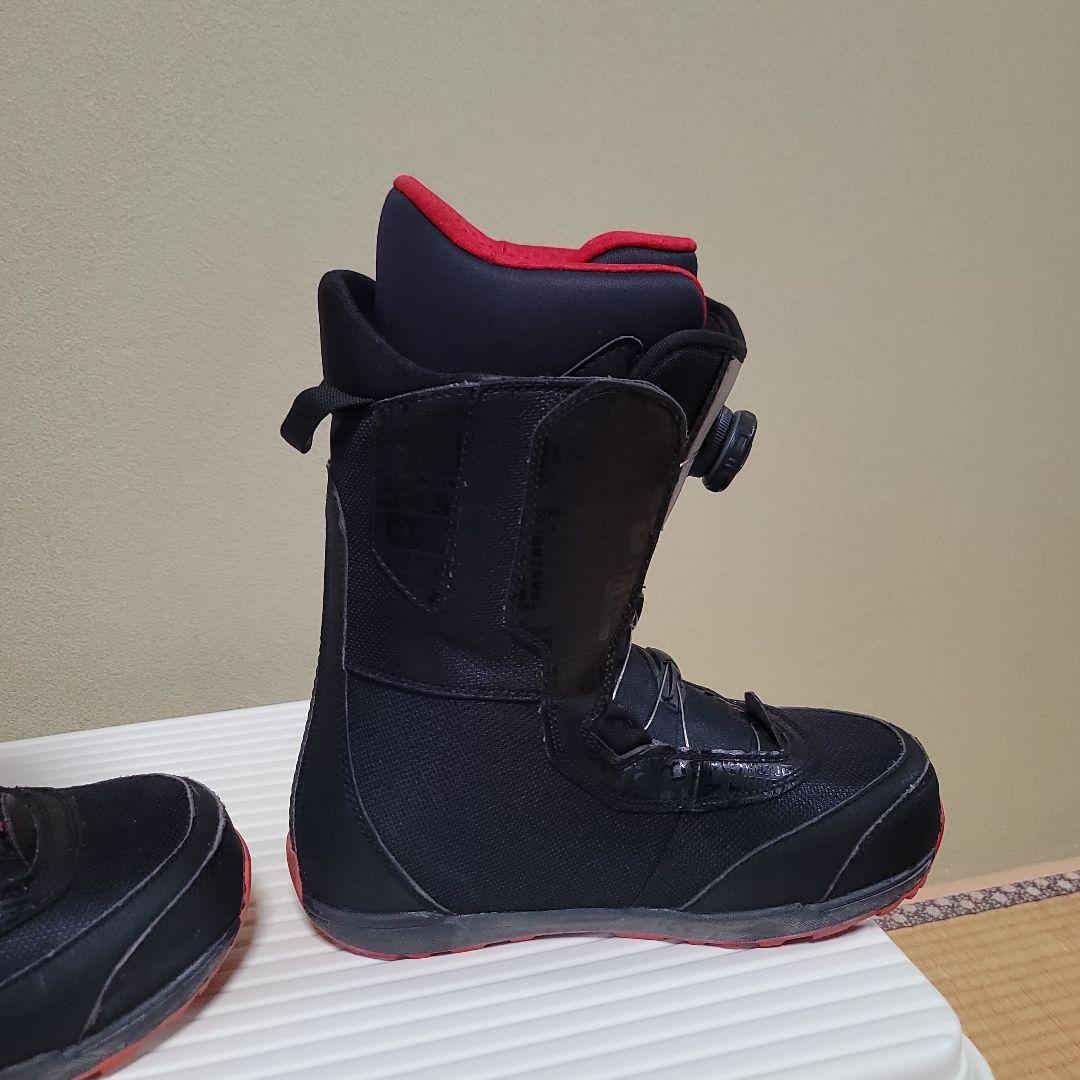 BOAシステム ブラック/レッド スノーボードブーツ