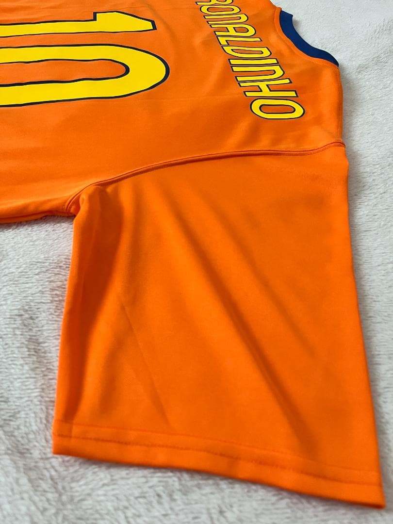 ⭐️FCバルセロナ ロナウジーニョ 2006 アウェイ ユニフォーム