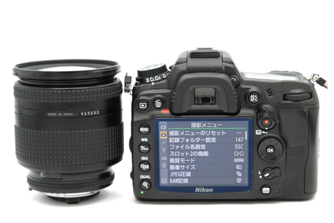 Nikon D7000 元箱付 28-200mm 動作品 44650枚 動作品