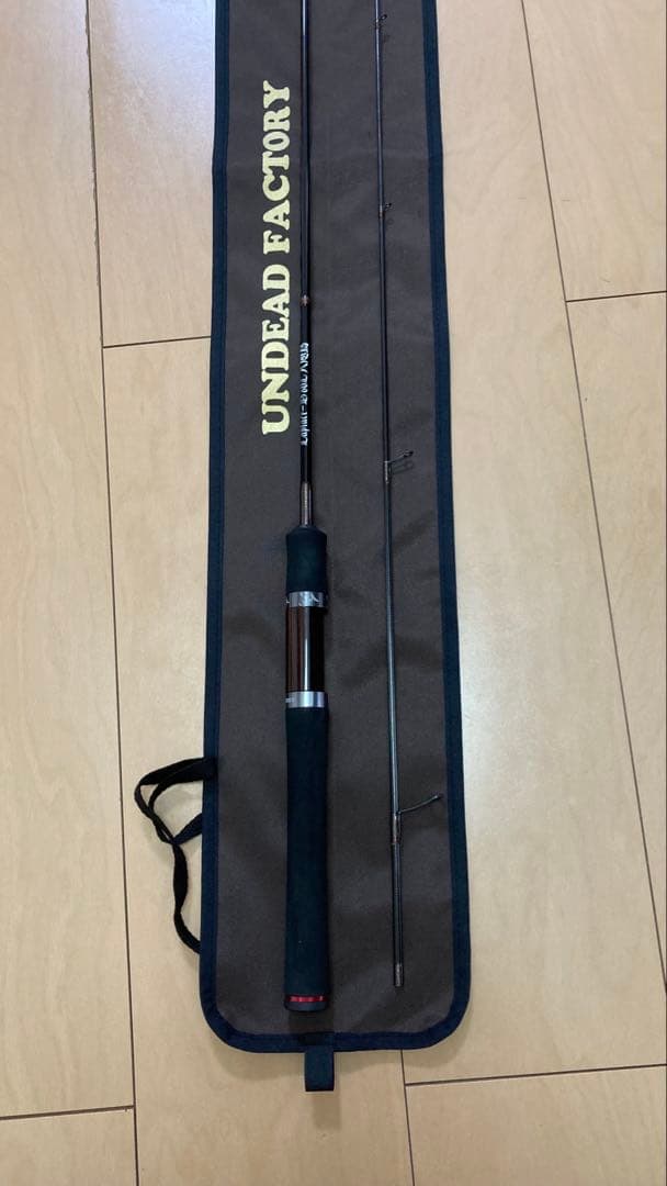 アンデッドファクトリー ラプラスD 60L 八咫烏