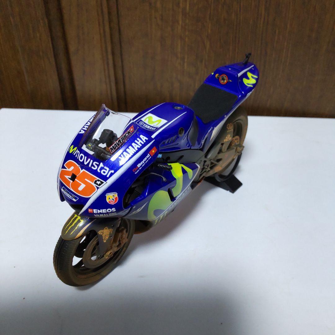 ヤマハ YZR-M1 マーベリック・ビニャーレス 1/12 ミニチャンプス