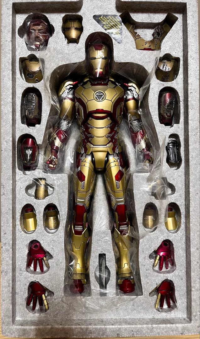 ホットトイズ1/6アイアンマンマーク42