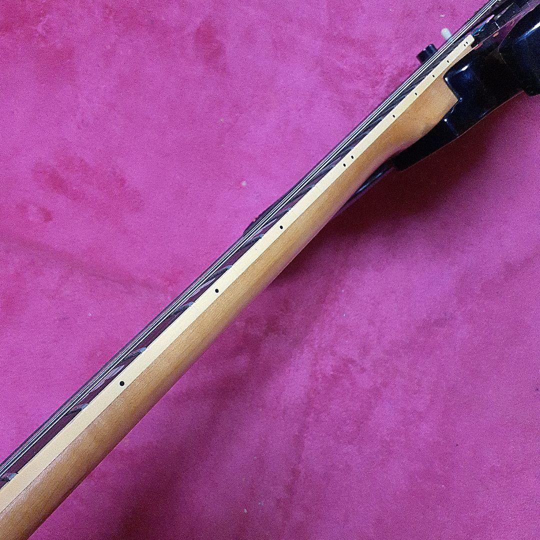 【良・美品】サイケペイント・hideモデル。モッキンバードエレキギター。