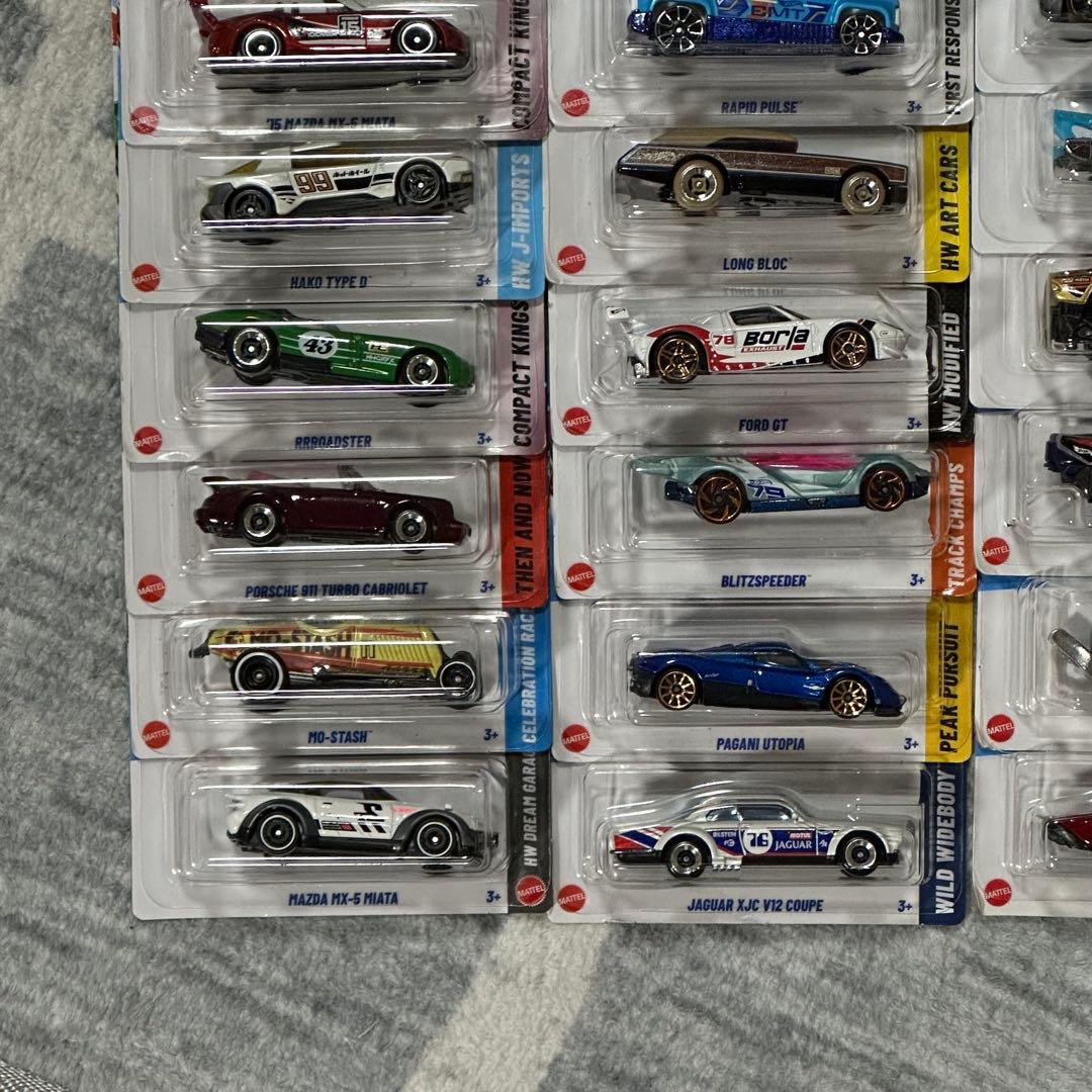 ホットウィール ベーシック 36台セット⑰ フェラーリ モトコンポ等