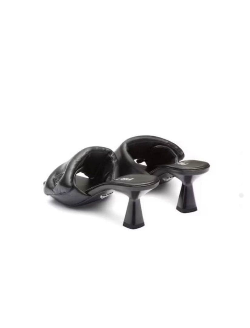 PRADA サンダル　6.5cmヒール