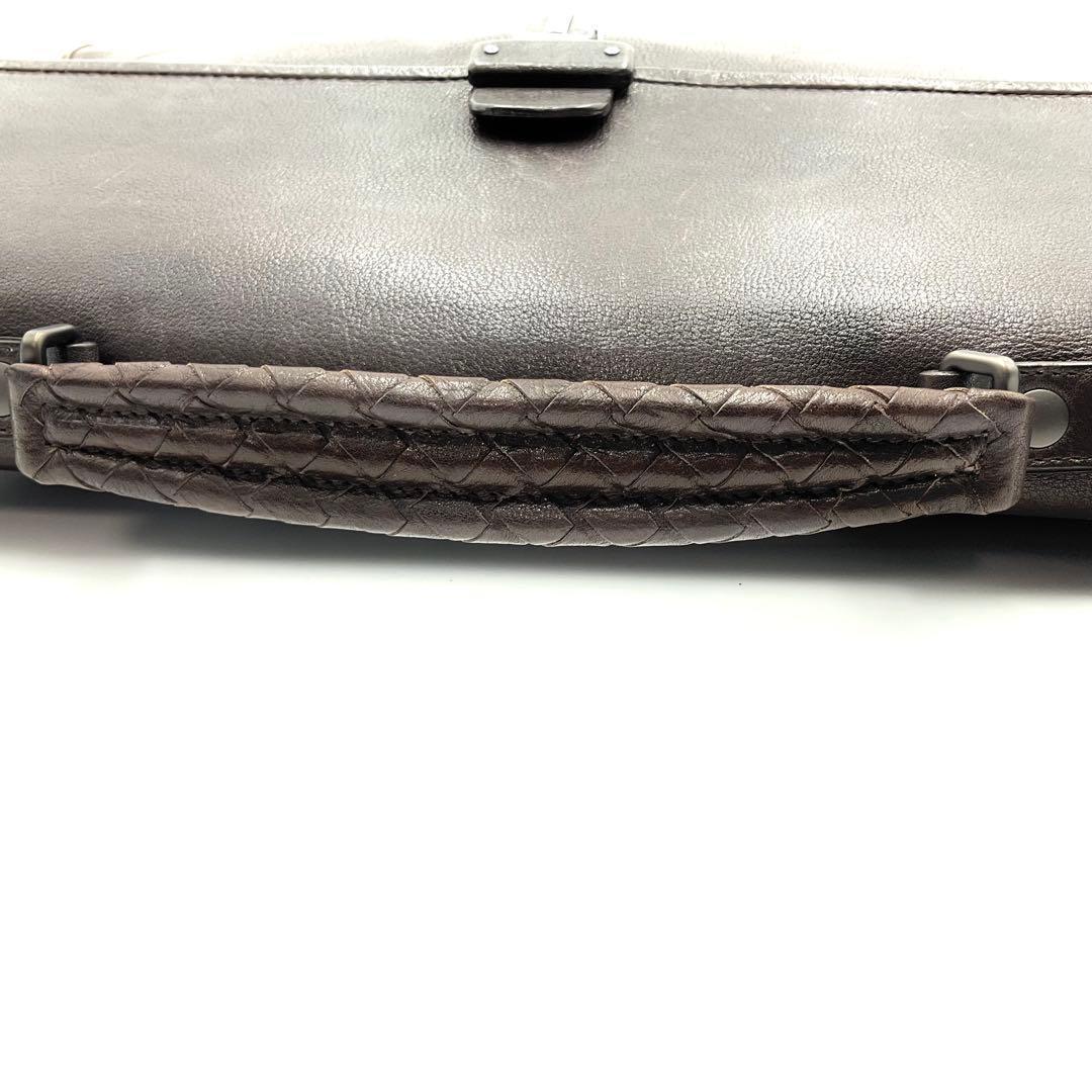 本日限定値引！ボッテガ Bottega Veneta ビジネスバッグ イントレ