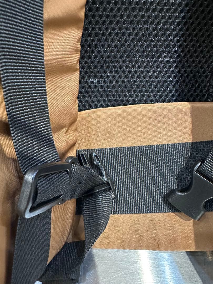 【美品】MANDARINEBROTHERSキャリーバッグ前抱き&背負い 2way