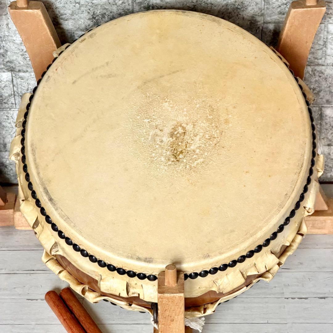 短胴和太鼓 打面一尺三寸・全長七寸・短胴羅武・台座付