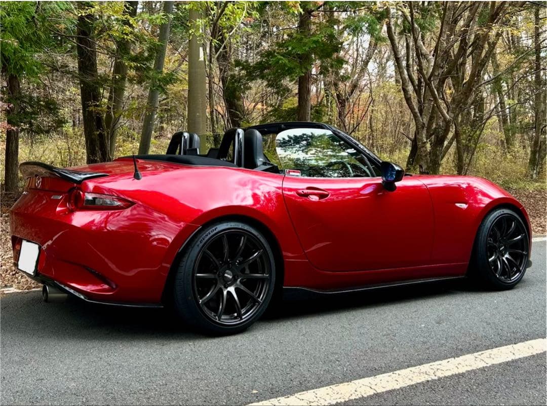 【超美品】NDロードスターRAYS 57トラセンド17インチ8.5j FACE2