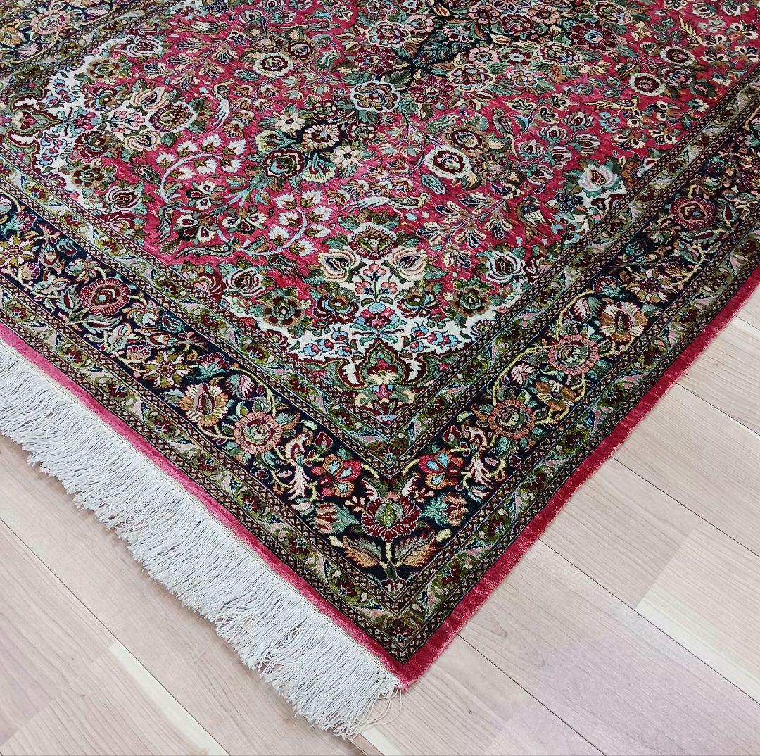 Y3009 ペルシャ絨毯 クム産 シルク100% 手織り81万ノット