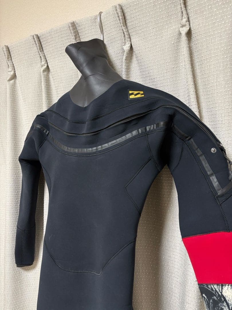 BILABONG(ビラボン)5×3mm セミドライ メンズMLサイズ相当 美品