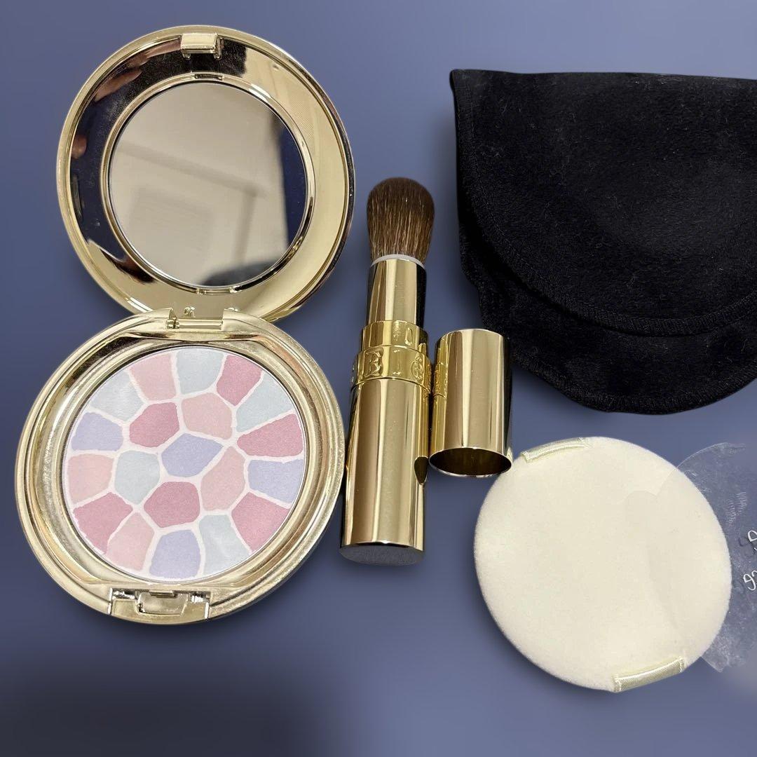 エレガンス ラ プードル オートニュアンス 〈フェイスパウダー〉