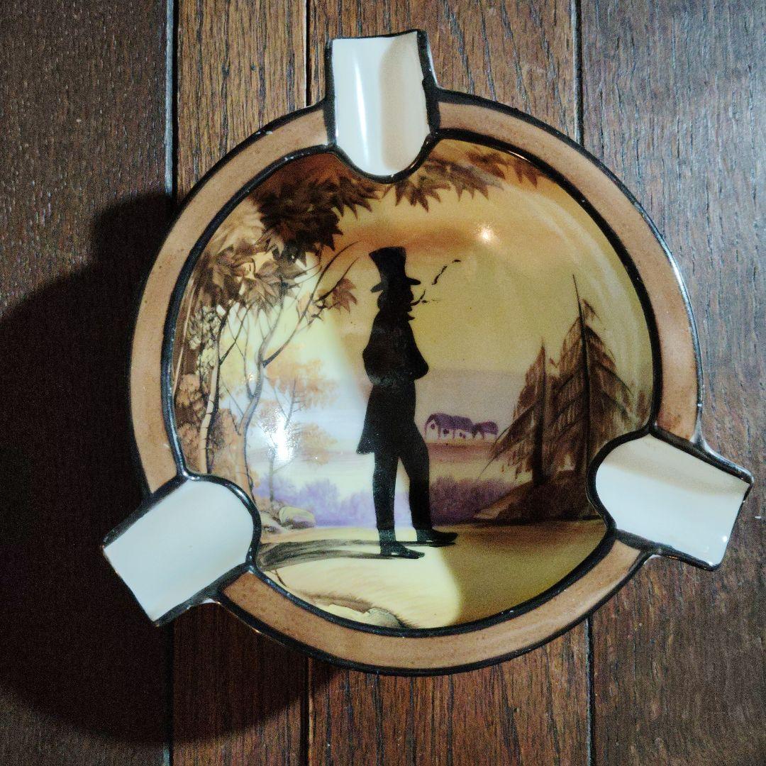 森村製オールドノリタケ、日本製 陶器 灰皿 シルエットデザイン