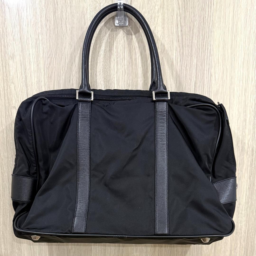 PRADA　プラダ　ビジネスバッグ　ボストン　ブラック　三角プレート