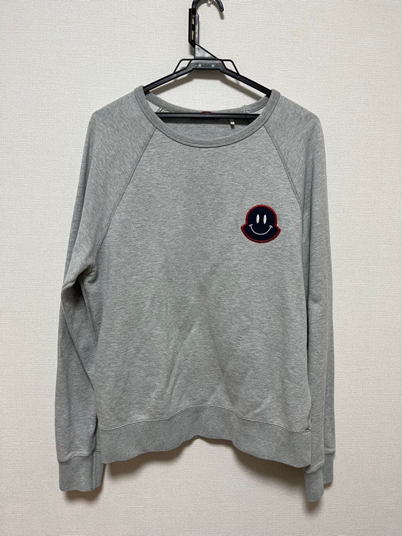MONCLER モンクレール　グレー スウェット Lサイズ トレーナー　スマイル