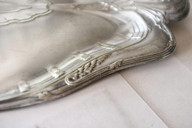 1900s フランス アールデコ 銀の蔦葉とダストパン＆ブラシ アンティーク