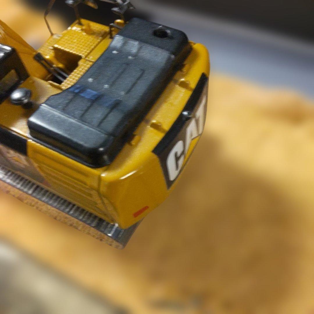 キャタピラー建機CAT 320F WEATHERED 1/50