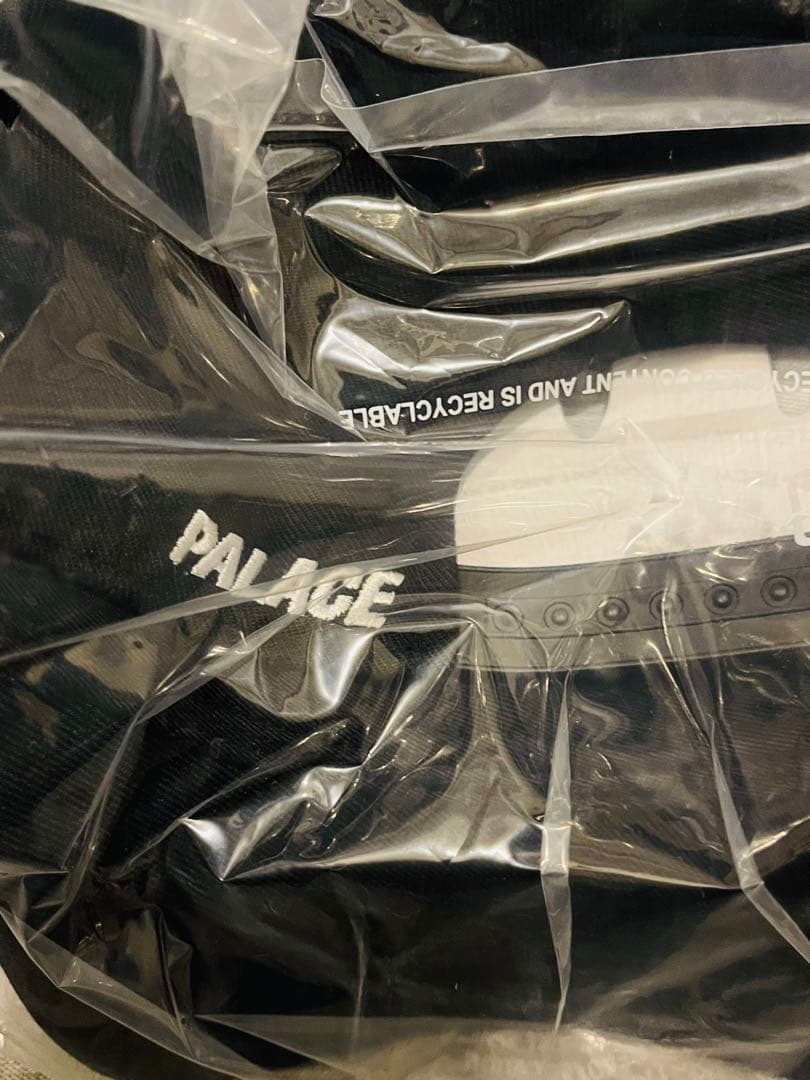 Palace Skateboards 香港限定5パネルキャップ未開封タグ付新品